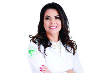Dra. Érika Freitas Dermatologia